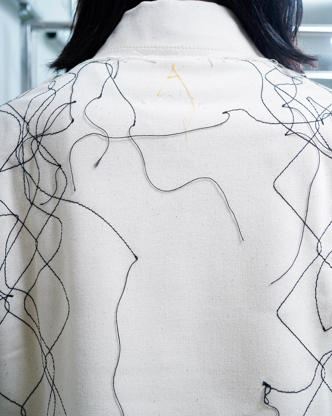 CARGO DENIM JACKET WITH CHAIN LINK (NAT)