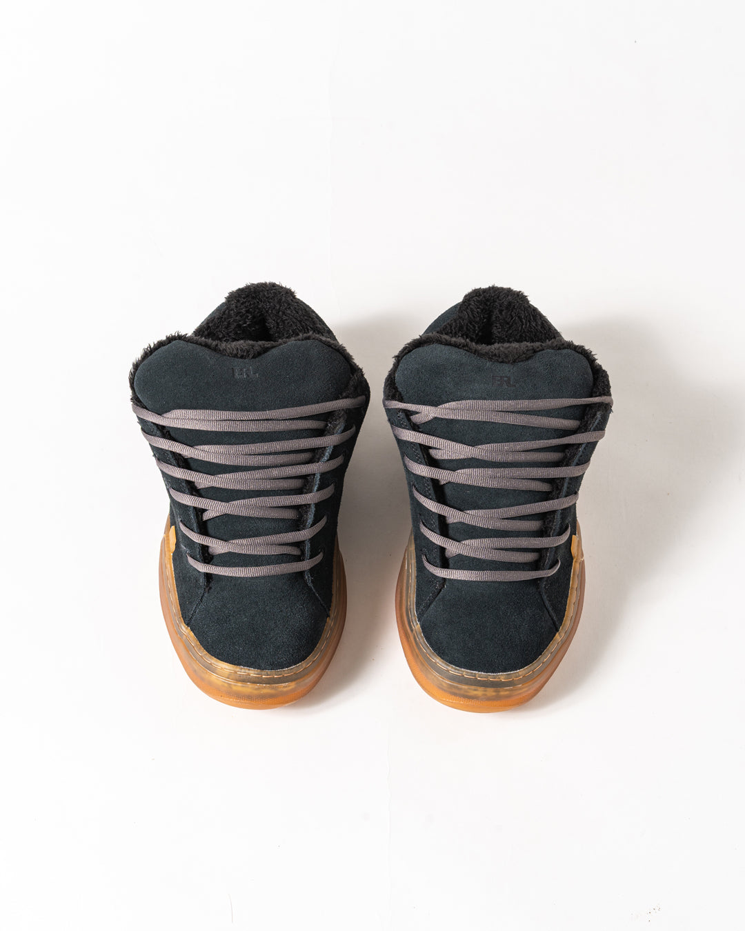 UNISEX SUEDE VAMPS SKATE SNEAKER PIRATE BLACK *LAST