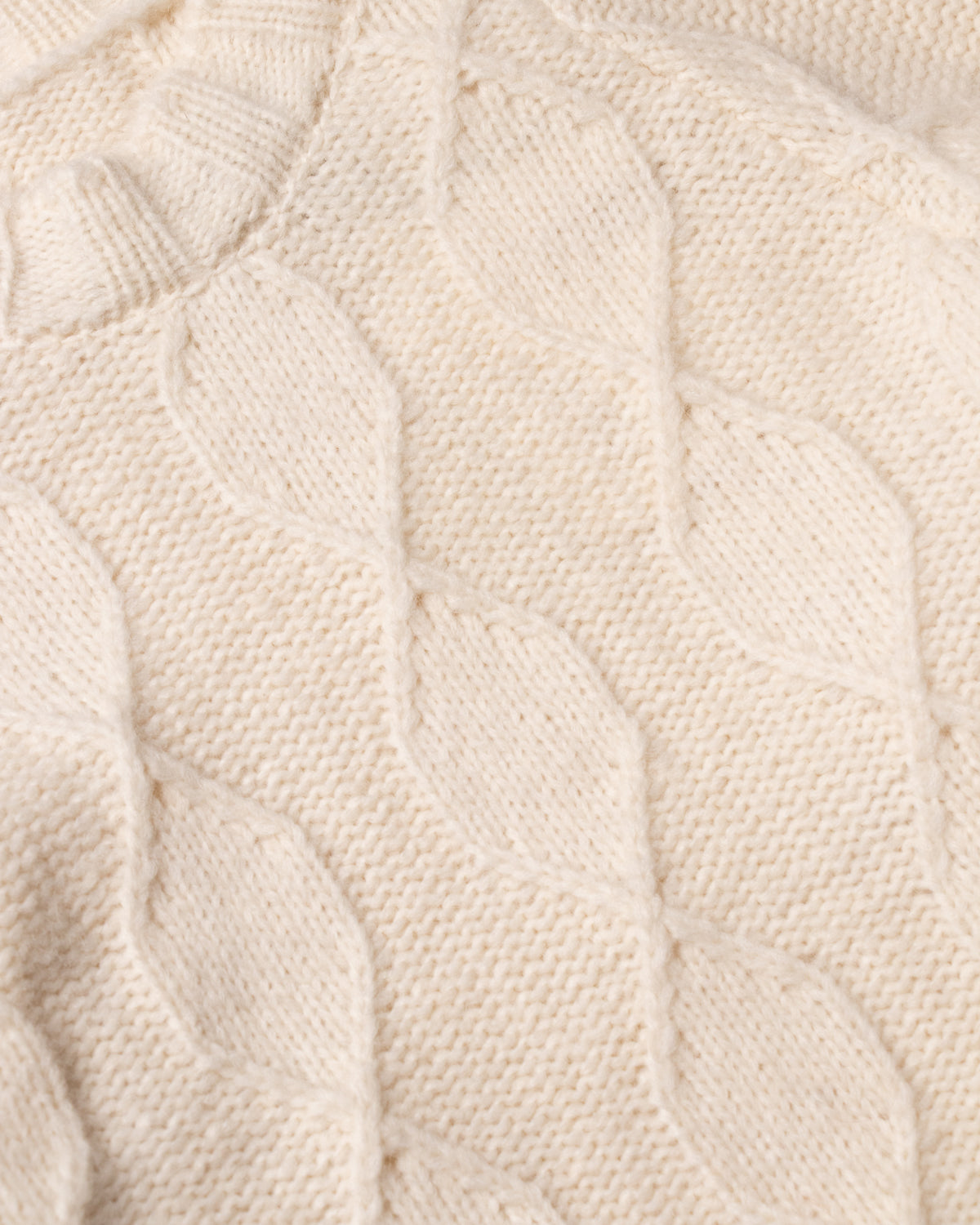 CABLE KNIT ALPACA SWEATER (WHT) - Baby's all right