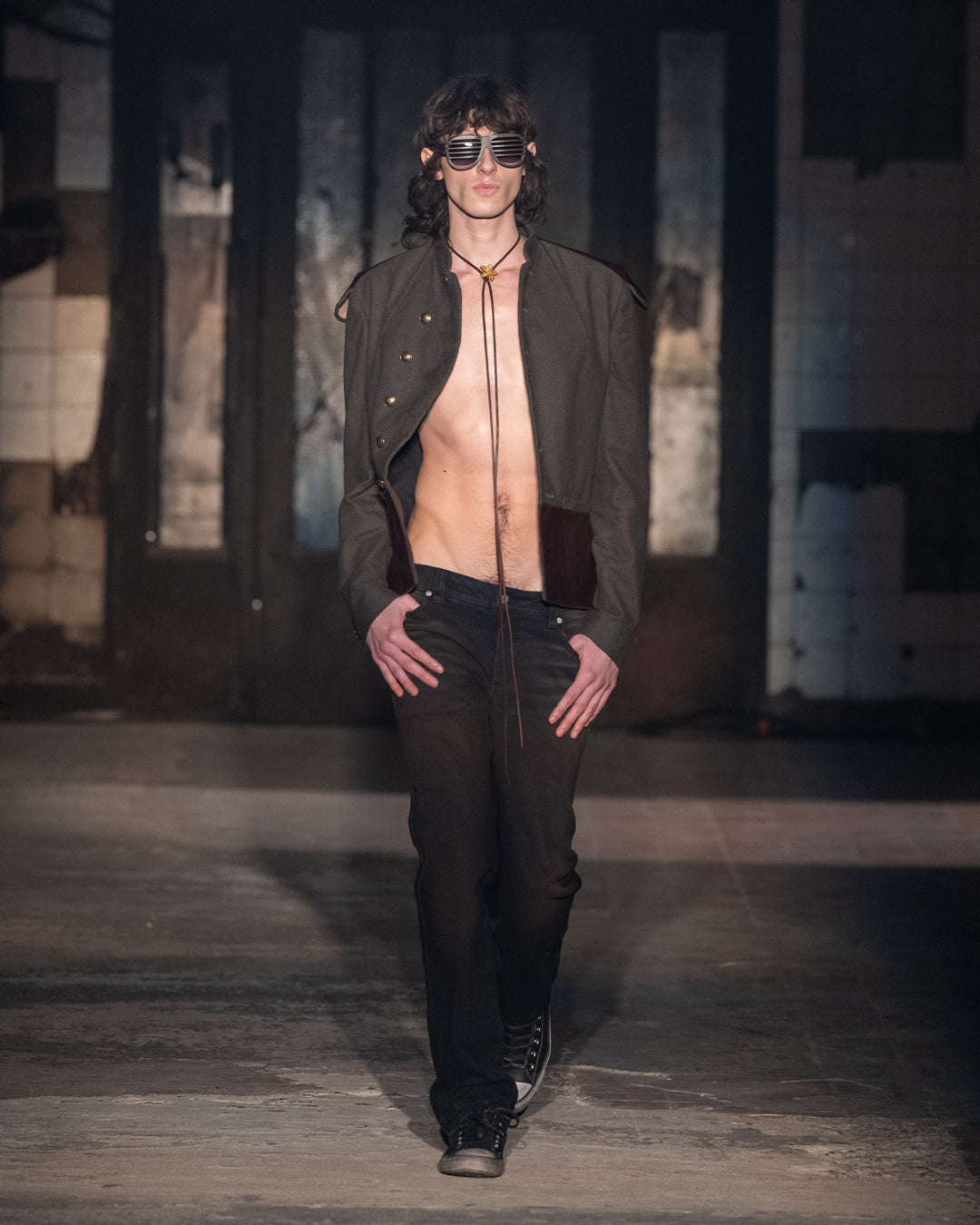 EPAULETTE LEATHER JACKET (101-LINE) 【IN-STORE ONLY】