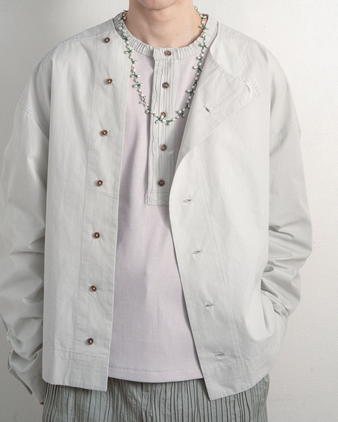 ASYMETRIC COLLARLESS POPLIN SHIRT (SVB)
