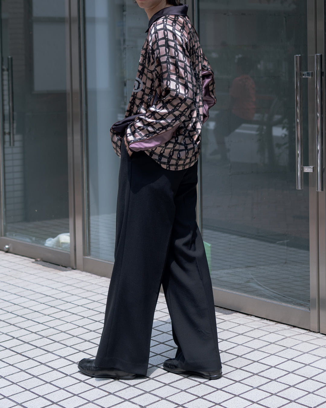 TEN (BLK)