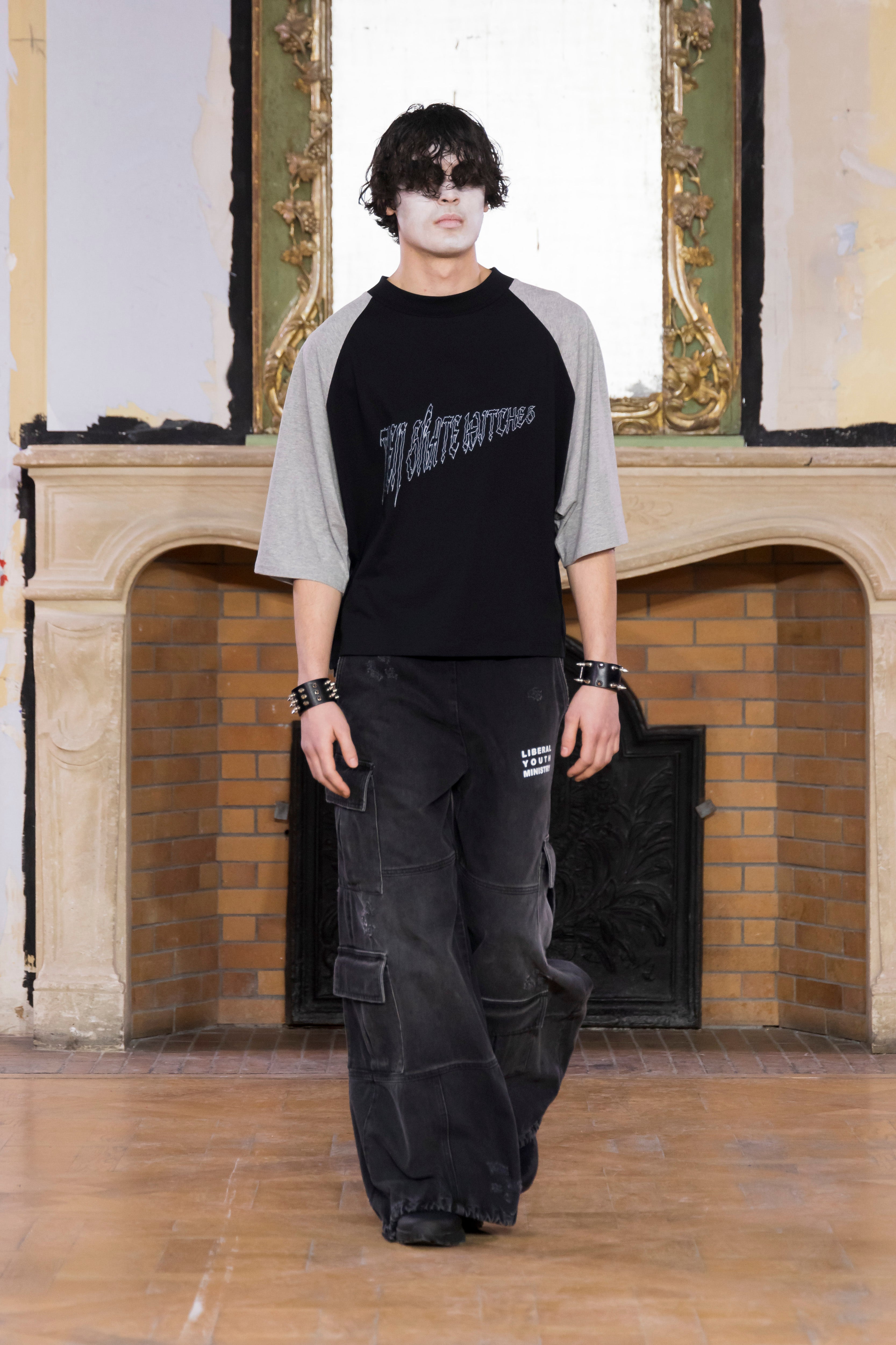 RAGLAN TSHIRT 'TEEN SKATE WICHIES'