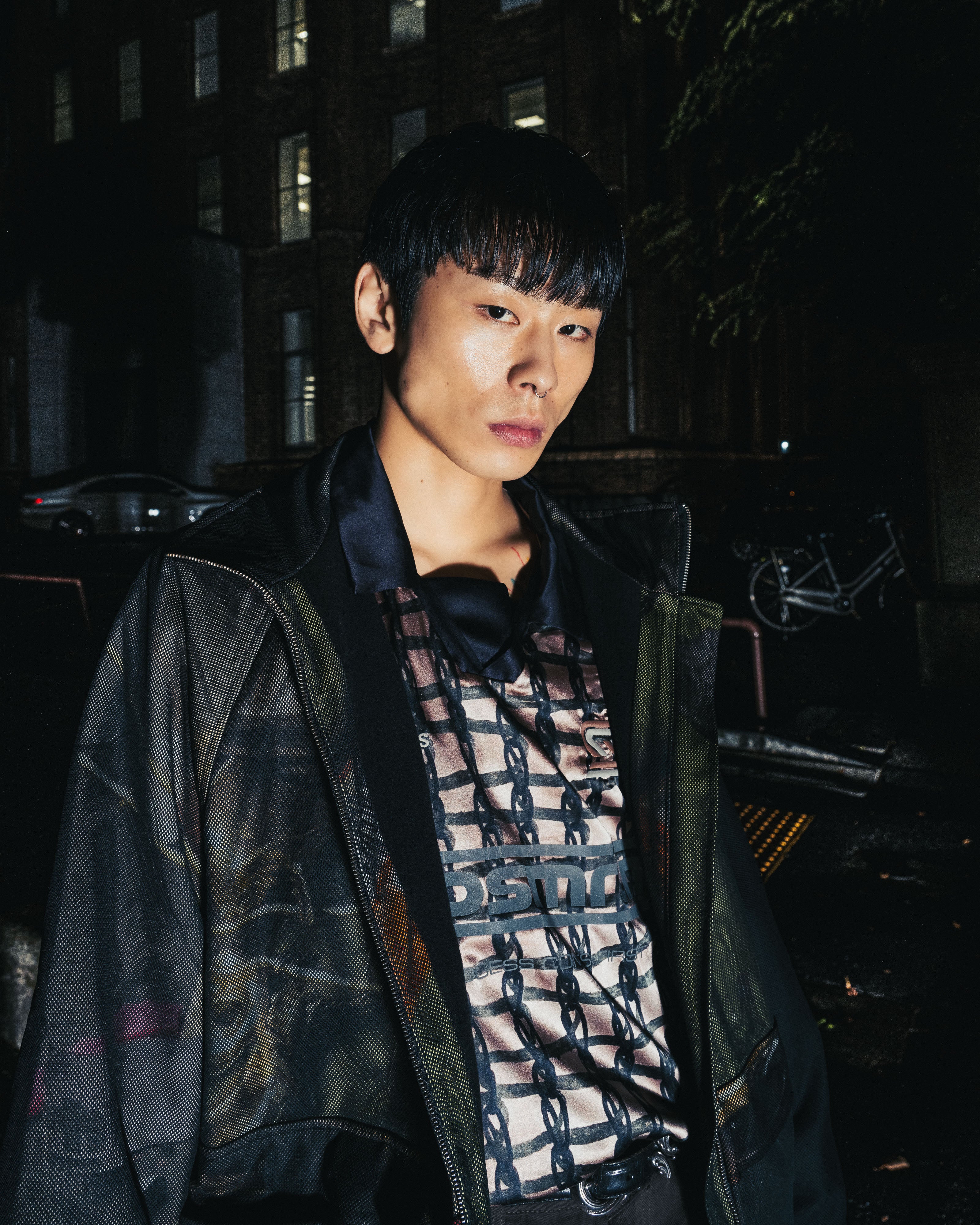 CRATE GRILLE SILK FOOTBALL TOP *LAST