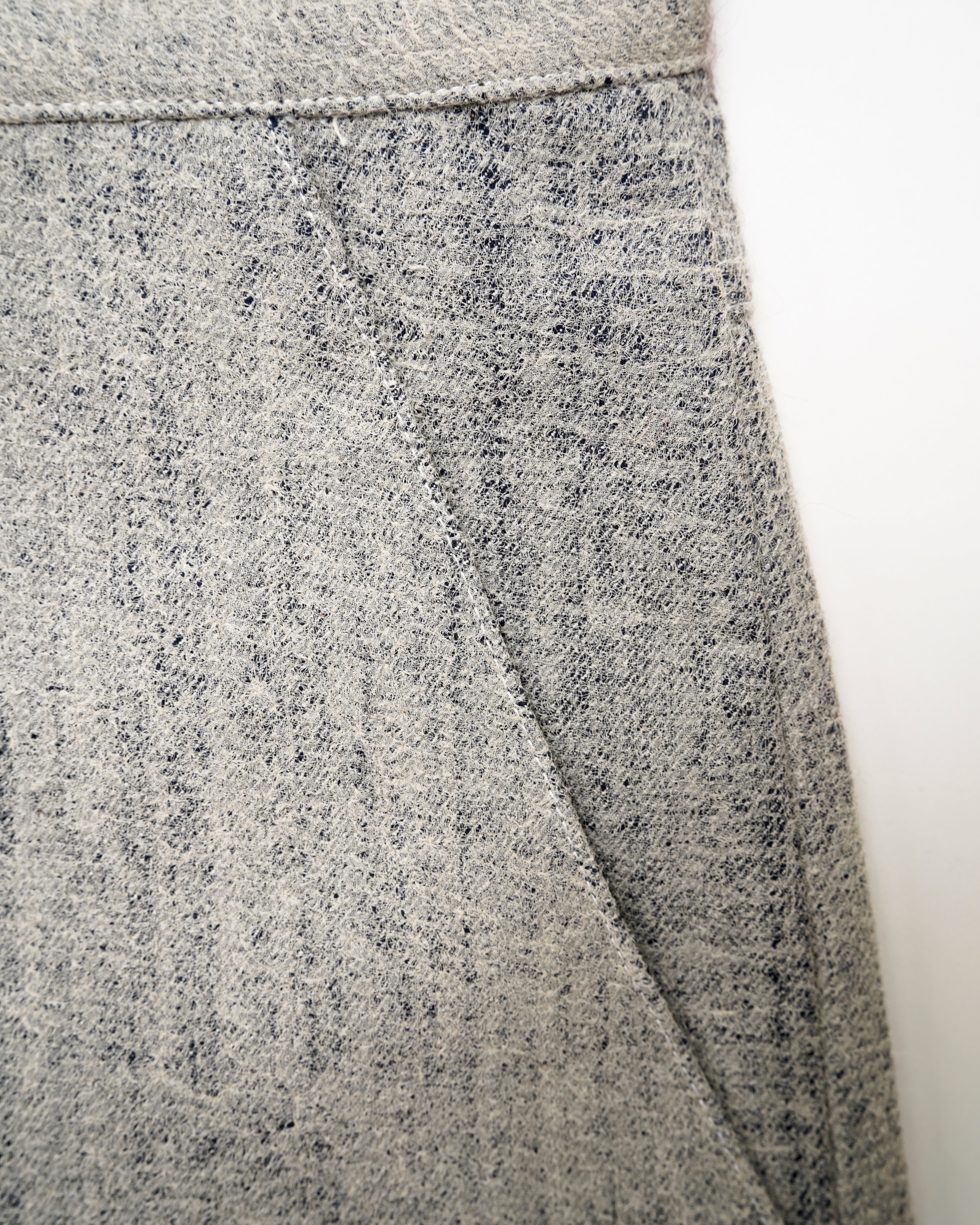 RAW SILK NEEDLE-PUNCHED DENIM JEANS - RELAXED FIT
