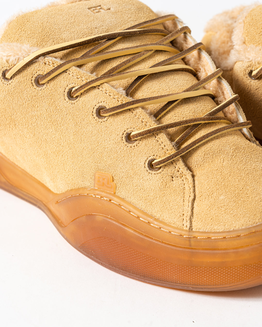 UNISEX SUEDE VAMPS SKATE SNEAKER SAND