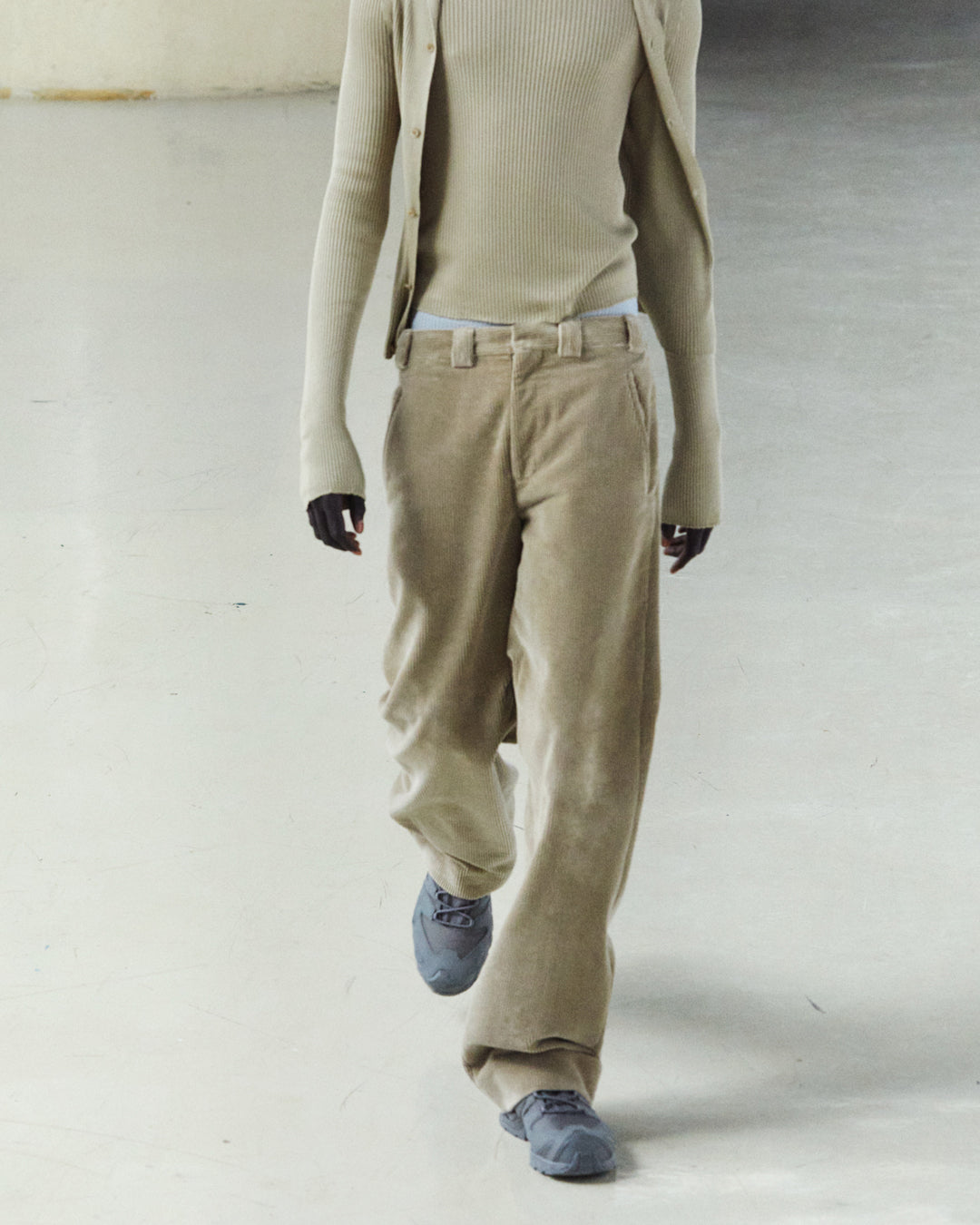 TROUSERS YUTA CORDUROY