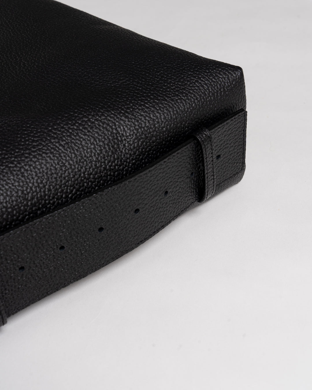 BELT TOTE